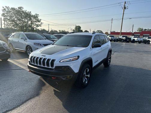 2018 Jeep Cherokee Trailhawk