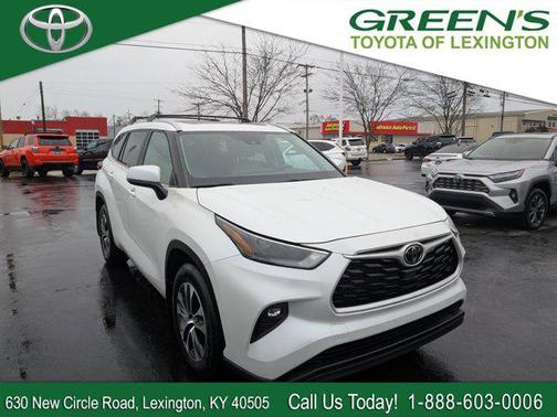 2023 Toyota Highlander XLE