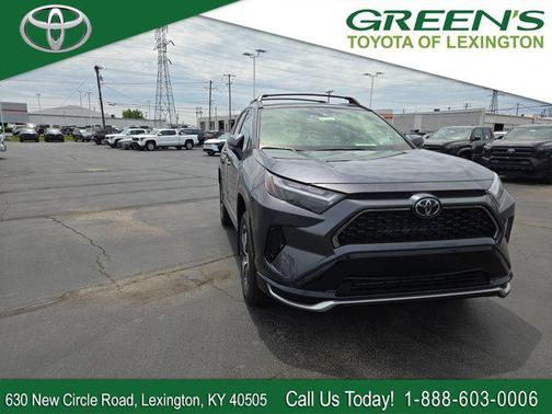 2025 Toyota RAV4 Hybrid SE