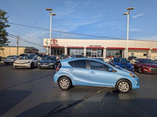 2015 Toyota Prius c Four