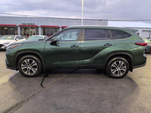 Cypress 2023 Toyota Highlander XSE