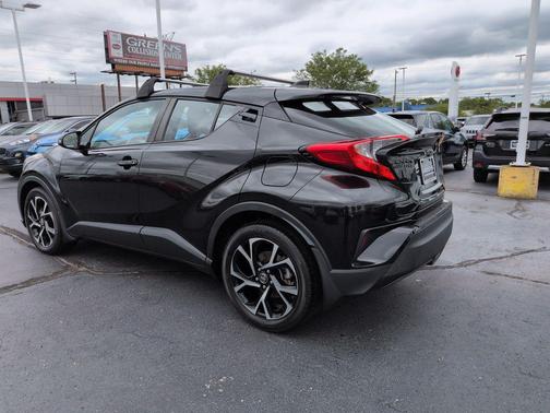 Black Sand Pearl 2021 Toyota C-HR XLE