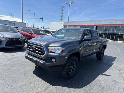 2022 Toyota Tacoma SR5