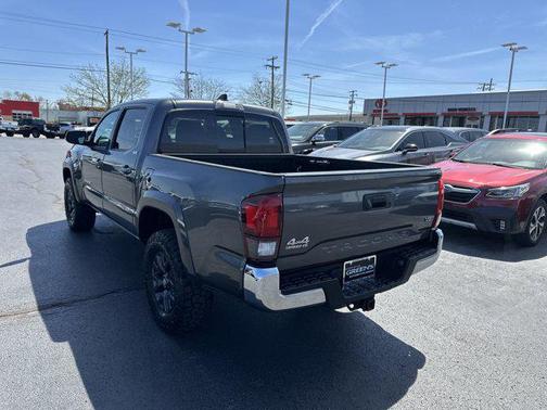 2022 Toyota Tacoma SR5