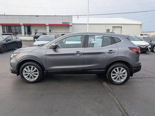 2022 Nissan Rogue Sport S