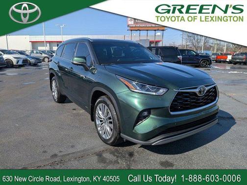 2025 Toyota Highlander Hybrid Platinum