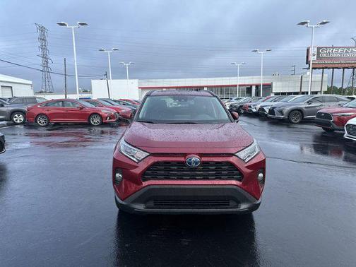 2020 Toyota RAV4 Hybrid XLE