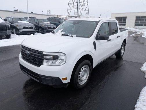 2022 Ford Maverick XL