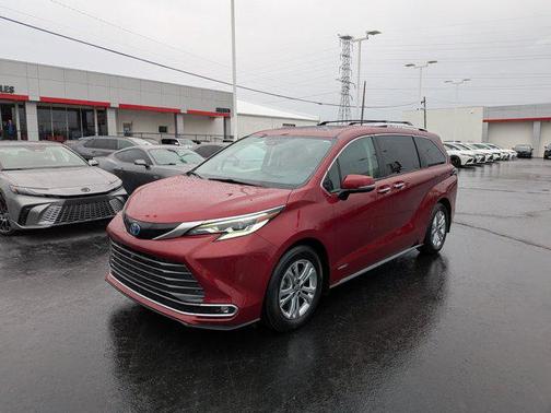 2021 Toyota Sienna Platinum