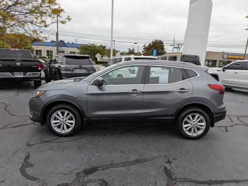 2018 Nissan Rogue Sport SV