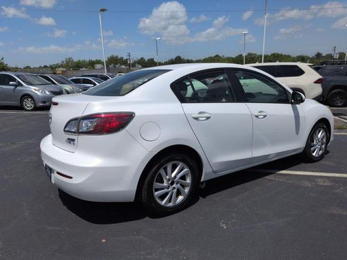 Crystal White Pearl Mica 2012 Mazda Mazda3 s Grand Touring