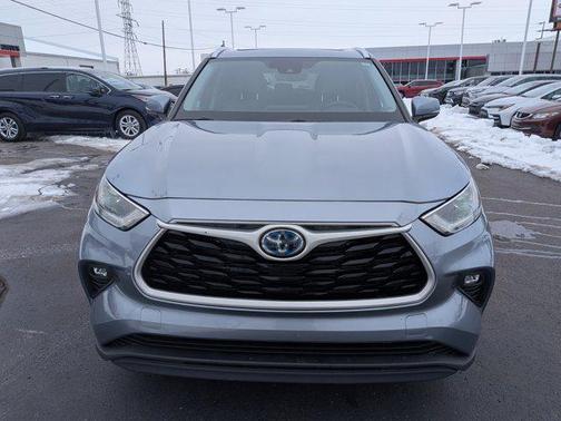 2021 Toyota Highlander Hybrid XLE