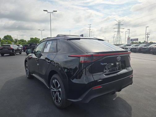 2025 Toyota bZ4X XLE