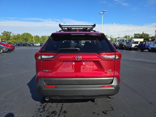 2025 Toyota RAV4 Hybrid LE