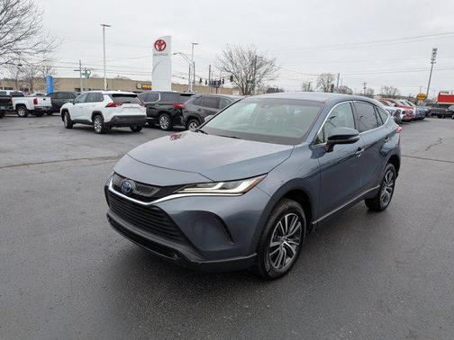 2023 Toyota Venza LE