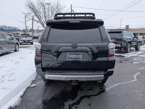 2023 Toyota 4Runner TRD Off Road