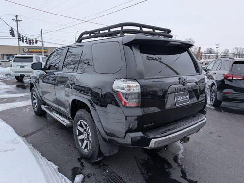 2023 Toyota 4Runner TRD Off Road
