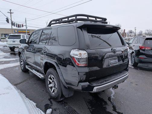 2023 Toyota 4Runner TRD Off Road