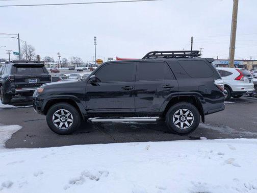 2023 Toyota 4Runner TRD Off Road