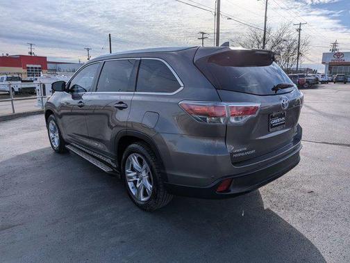 2014 Toyota Highlander Limited Platinum
