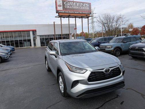 2023 Toyota Highlander L