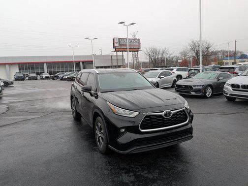 2020 Toyota Highlander XLE