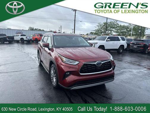 2021 Toyota Highlander Hybrid Platinum