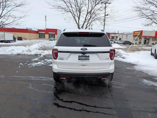 2017 Ford Explorer sport