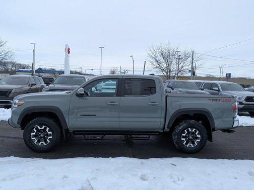 2023 Toyota Tacoma TRD Off Road