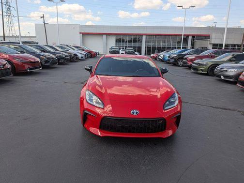 2024 Toyota GR86 Premium
