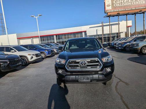 2016 Toyota Tacoma SR5