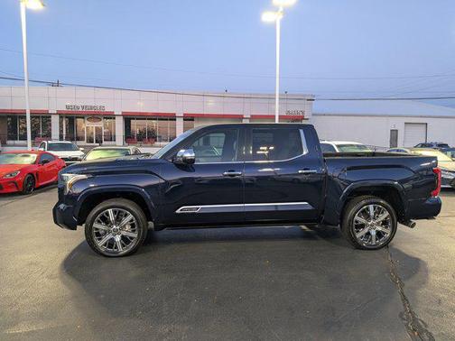 2023 Toyota Tundra Hybrid Capstone