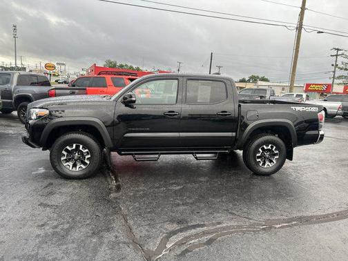 2023 Toyota Tacoma TRD Off Road