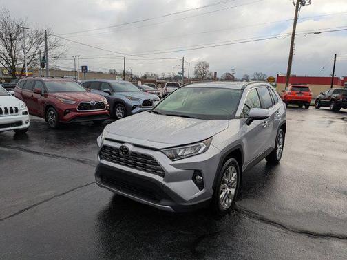 2019 Toyota RAV4 Limited