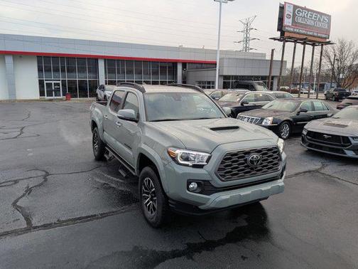 2023 Toyota Tacoma TRD Sport