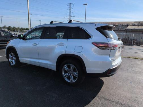 Blizzard Pearl 2014 Toyota Highlander Limited