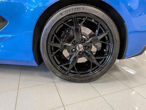 2020 Chevrolet Corvette Stingray w/3LT