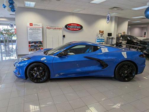 2020 Chevrolet Corvette Stingray w/3LT