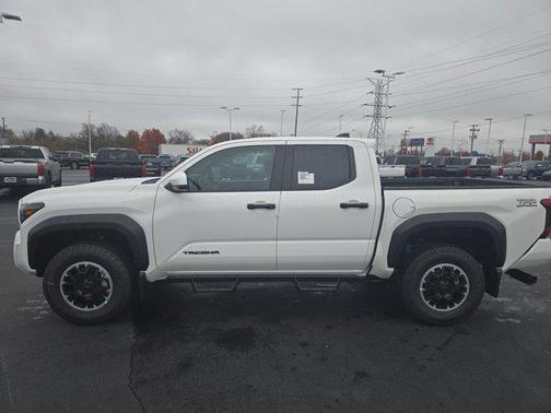 2025 Toyota Tacoma TRD Off Road
