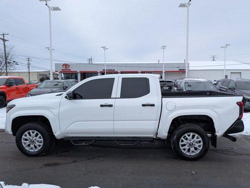 2024 Toyota Tacoma SR