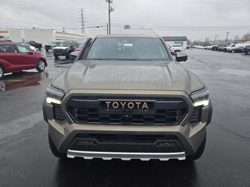 2025 Toyota Tacoma Hybrid Trailhunter Hybrid