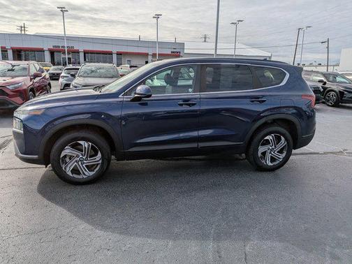 2022 Hyundai SANTA FE SE