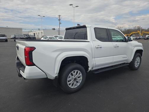 Ice 2026 Toyota Tacoma SR5