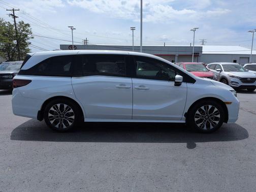 28944 2025 Honda Odyssey Elite
