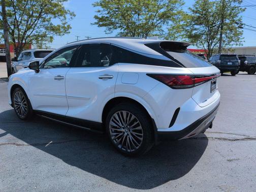 White Pearl 2024 Lexus RX 350h Luxury