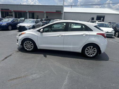 2016 Hyundai Elantra GT Base