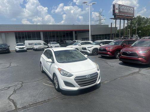 2016 Hyundai Elantra GT Base