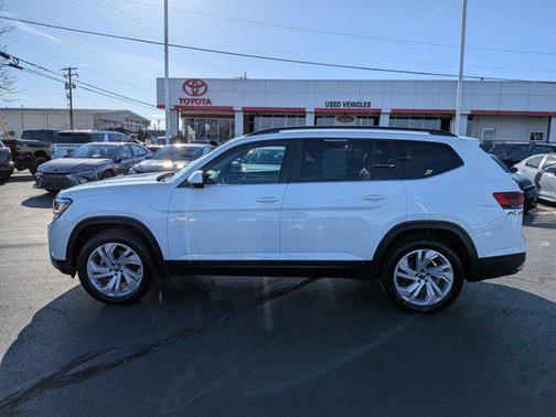 2022 Volkswagen Atlas 3.6L SE w/Technology