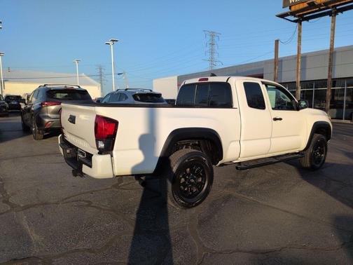 2019 Toyota Tacoma SR