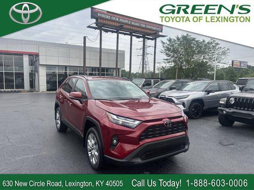 2025 Toyota RAV4 XLE Premium